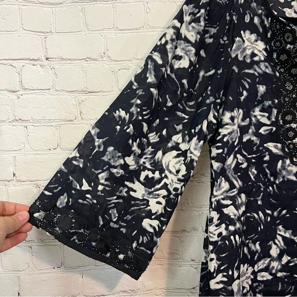 Tory Burch Beaded Floral Tunic size 4 - Picture 3 of 8